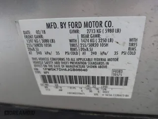 2018 Ford Explorer XLT with VIN 1FM5K7DH6JGB08040, listed as a IAAI auction lot 41684164 with 133,938 mi miles. Bid and sale history available at carsss.com. Image 9.