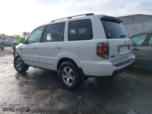 2007 Honda Pilot EX-L with VIN 5FNYF28527B015589, listed as a IAAI auction lot 41113153 with 352,772 mi miles. Bid and sale history available at carsss.com. Image 3.