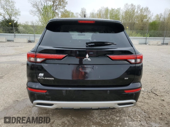 2022 Mitsubishi Outlander SE with VIN JA4J3UA83NZ087624, listed as a Copart auction lot 53121985 with 17,132 mi miles and Salvage title. Bid and sale history available at DreamBid. Image 6.