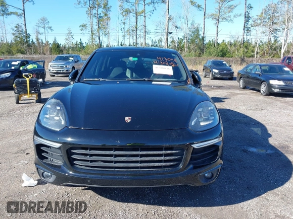 2016 Porsche Cayenne with VIN WP1AA2A21GLA02456, listed as a IAAI auction lot 41309026 with 136,266 mi miles. Bid and sale history available at carsss.com. Image 12.
