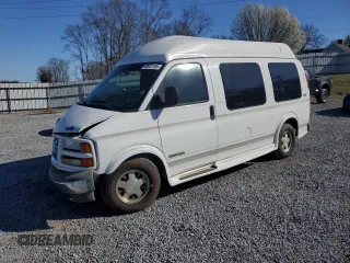 2001 GMC Savana Cargo YF7 Upfitter with VIN 1GDFG15R511109001, listed as a Copart auction lot 48427195 with 73,722 mi miles and Salvage Title. Bid and sale history available at DreamBid. Image 1.