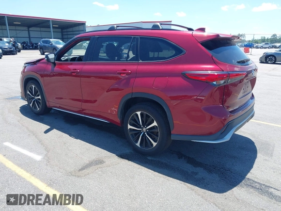 2021 Toyota Highlander XSE with VIN 5TDJZRBH0MS129571, listed as a IAAI auction lot 42285003 with 92,920 mi miles and . Bid and sale history available at DreamBid. Image 3.