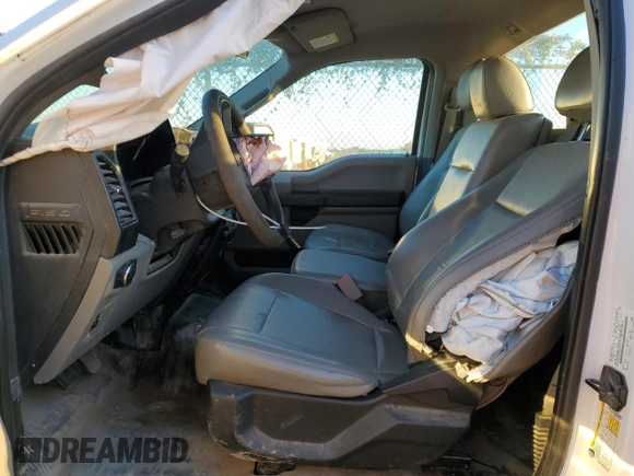 2015 Ford F-150 XL z VIN 1FTMF1C89FKD17411, wystawiony jako Copart lot #81067334 z przebiegiem Nie podano mil oraz Szkoda całkowita • Salvage title. Historia ofert i sprzedaży dostępna na DreamBid. Obrazek 7.