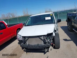 2018 Dodge Grand Caravan SE with VIN 2C4RDGBG6JR362565, listed as a IAAI auction lot 42026937 with 146,920 mi miles. Bid and sale history available at carsss.com. Image 13.
