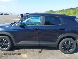 2021 Chevrolet TrailBlazer LT with VIN KL79MPSL9MB117658, listed as a IAAI auction lot 42076453 with 53,530 mi miles and . Bid and sale history available at DreamBid. Image 14.