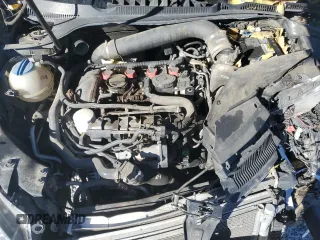 2010 Volkswagen GTI z VIN WVWED7AJ6AW427983, wystawiony jako Copart lot #84113864 z przebiegiem 163 047 mil mil oraz Szkoda całkowita • Salvage title. Historia ofert i sprzedaży dostępna na DreamBid. Obrazek 13.