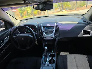 2015 Chevrolet Equinox LS z VIN 2GNALAEK8F6426649, wystawiony jako Copart lot #60558425 z przebiegiem Nie podano mil oraz Czysty tytuł • Clean title. Historia ofert i sprzedaży dostępna na DreamBid. Obrazek 9.