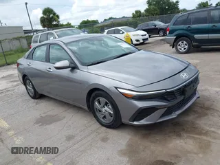2024 Hyundai Elantra SE with VIN KMHLL4DG5RU645022, listed as a IAAI auction lot 42651170 with 33,769 mi miles and . Bid and sale history available at DreamBid. Image 1.