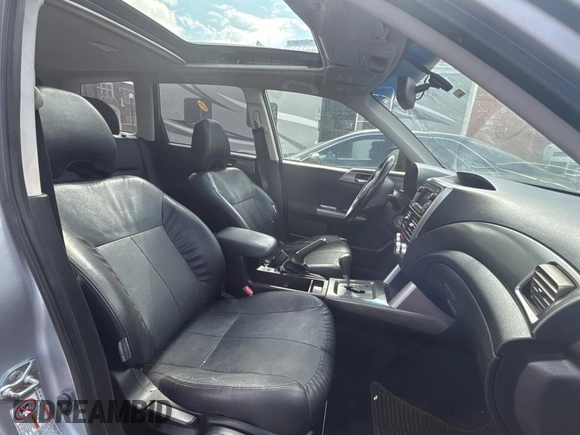 2012 Subaru Forester X Limited z VIN JF2SHBEC2CH414923, wystawiony jako Copart lot #58853575 z przebiegiem 188 885 mil mil oraz Czysty tytuł • Clean title. Historia ofert i sprzedaży dostępna na DreamBid. Obrazek 5.