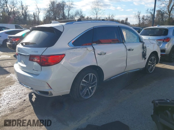 2018 Acura MDX Sport Hybrid w/Advance Pkg with VIN 5J8YD7H78JL000864, listed as a IAAI auction lot 41018072 with 150,815 mi miles. Bid and sale history available at carsss.com. Image 4.