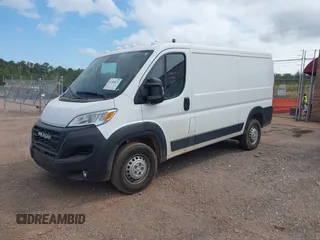 2025 Ram ProMaster Cargo Tradesman with VIN 3C6LRVVG2SE513404, listed as a IAAI auction lot 41948626 with 7,553 mi miles and . Bid and sale history available at carsss.com. Image 2.