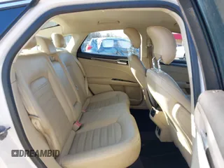 2013 Ford Fusion SE with VIN 3FA6P0HR1DR198639, listed as a IAAI auction lot 41892416 with 114,932 mi miles. Bid and sale history available at carsss.com. Image 8.