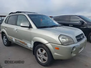 2006 Hyundai Tucson GL with VIN KM8JM12B66U249655, listed as a IAAI auction lot 42731874 with 193,915 mi miles and . Bid and sale history available at DreamBid. Image 1.
