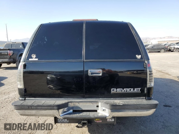 1999 Chevrolet Suburban with VIN 3GNEC16R3XG270099, listed as a Copart auction lot 71041704 with 269,329 mi miles and Salvage Title. Bid and sale history available at carsss.com. Image 6.
