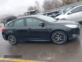 2015 Ford Focus SE with VIN 1FADP3F22FL240476, listed as a IAAI auction lot 41739722 with 159,179 mi miles. Bid and sale history available at carsss.com. Image 13.
