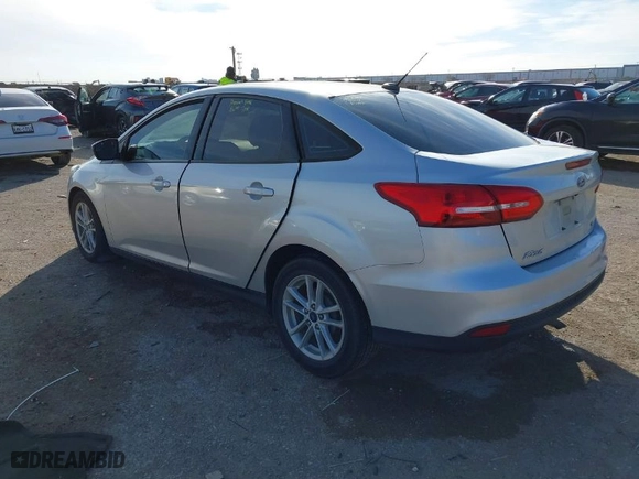 2018 Ford Focus SE with VIN 1FADP3F28JL292946, listed as a IAAI auction lot 41435501 with 111,251 mi miles. Bid and sale history available at carsss.com. Image 3.