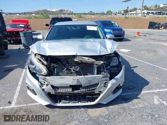 2019 Nissan Altima S z VIN 1N4BL4BV4KN314603, wystawiony jako IAAI lot #42180562 z przebiegiem 70 923 mil mil oraz . Historia ofert i sprzedaży dostępna na DreamBid. Obrazek 12.