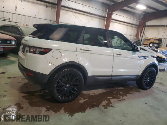 2015 Land Rover Range Rover Evoque Pure Plus z VIN SALVP2BG5FH016365, wystawiony jako Copart lot #43981025 z przebiegiem 114 507 mil mil oraz Szkoda całkowita • Salvage title. Historia ofert i sprzedaży dostępna na DreamBid. Obrazek 3.