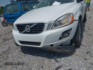 2010 Volvo XC60 3.0T с VIN YV4992DZ0A2029275, выставлен на аукционе IAAI как лот 42154894 с пробегом 149 415 миль миль и . История ставок и продаж доступна на DreamBid. Изображение 6.