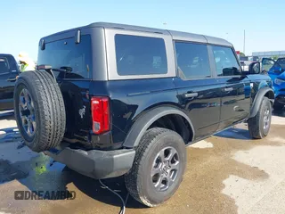 2024 Ford Bronco Big Bend z VIN 1FMDE7BH5RLA53797, wystawiony jako IAAI lot #41920749 z przebiegiem 13 399 mil mil oraz . Historia ofert i sprzedaży dostępna na DreamBid. Obrazek 4.