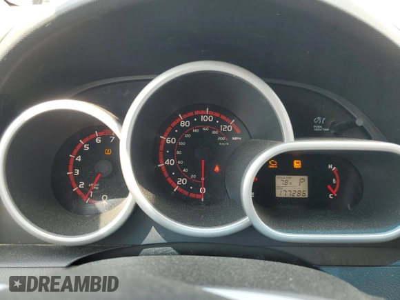 2009 Pontiac Vibe 1SA z VIN 5Y2SP67829Z450731, wystawiony jako Copart lot #59951035 z przebiegiem 177 286 mil mil oraz Czysty tytuł • Clean title. Historia ofert i sprzedaży dostępna na DreamBid. Obrazek 9.