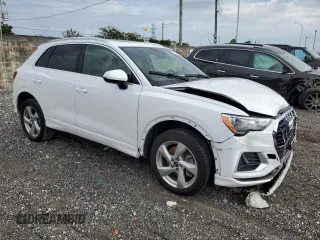 2022 Audi Q3 Premium with VIN WA1AUCF30N1122218, listed as a Copart auction lot 76286484 with 25,575 mi miles and Non Repairable. Bid and sale history available at carsss.com. Image 4.