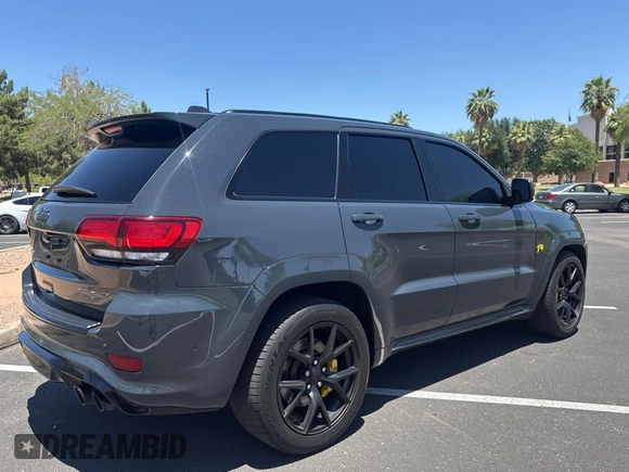 2018 Jeep Grand Cherokee with VIN AZ398589, listed as a Copart auction lot 62577485 with 46,050 mi miles and Clean title. Bid and sale history available at DreamBid. Image 4.