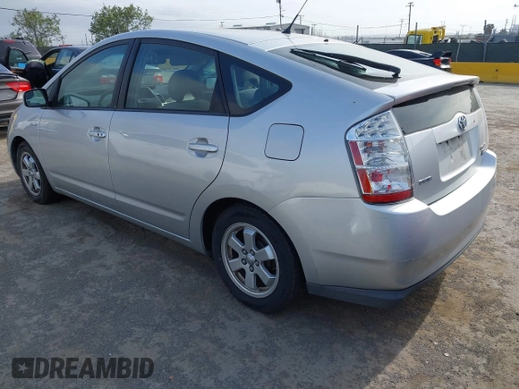 2007 Toyota Prius with VIN JTDKB20U577556615, listed as a IAAI auction lot 42121360 with 224,899 mi miles. Bid and sale history available at carsss.com. Image 3.