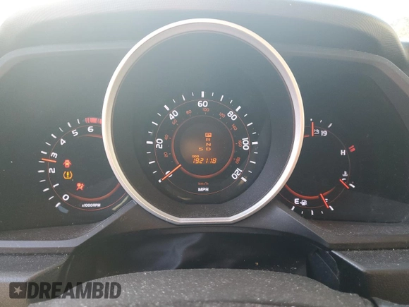 2010 Toyota 4Runner Trail with VIN JTEBU5JR9A5014194, listed as a Copart auction lot 46406685 with 192,118 mi miles and Salvage Title. Bid and sale history available at DreamBid. Image 9.