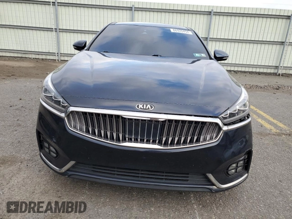 2017 Kia Cadenza Limited with VIN KNALC4J10H5087798, listed as a Copart auction lot 86920494 with 85,733 mi miles and Clean Title. Bid and sale history available at carsss.com. Image 5.