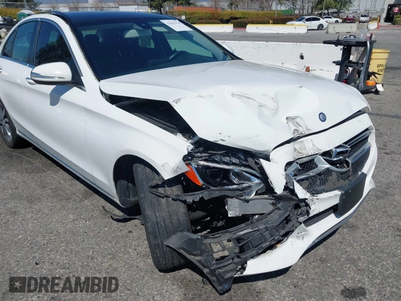 2015 Mercedes-Benz C 300 Luxury with VIN 55SWF4KBXFU020795, listed as a IAAI auction lot 41842174 with 113,630 mi miles and . Bid and sale history available at carsss.com. Image 6.