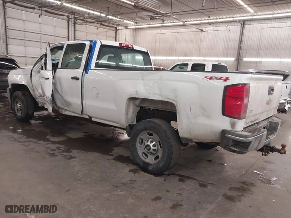 2016 Chevrolet Silverado 2500HD Work Truck with VIN 1GC1KUEG0GF122716, listed as a IAAI auction lot 41435095 with 172,962 mi miles. Bid and sale history available at carsss.com. Image 3.