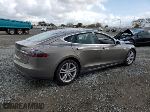 2015 Tesla Model S 85D with VIN 5YJSA1H26FF096714, listed as a Copart auction lot 51710505 with 83,119 mi miles and Salvage Title. Bid and sale history available at carsss.com. Image 3.