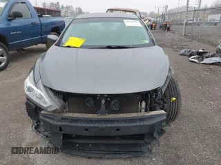 2016 Nissan Altima S with VIN 1N4AL3AP2GN359698, listed as a IAAI auction lot 41520202 with 190,040 mi miles and . Bid and sale history available at carsss.com. Image 6.