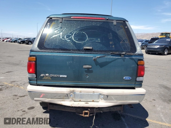1997 Ford Explorer XLT z VIN 1FMDU35P4VZB06107, wystawiony jako Copart lot #52797485 z przebiegiem 172 186 mil mil oraz Szkoda całkowita • Salvage title. Historia ofert i sprzedaży dostępna na DreamBid. Obrazek 6.