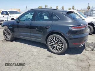 2020 Porsche Macan with VIN WP1AA2A55LLB08011, listed as a Copart auction lot 57046245 with 40,521 mi miles and Salvage title. Bid and sale history available at DreamBid. Image 2.