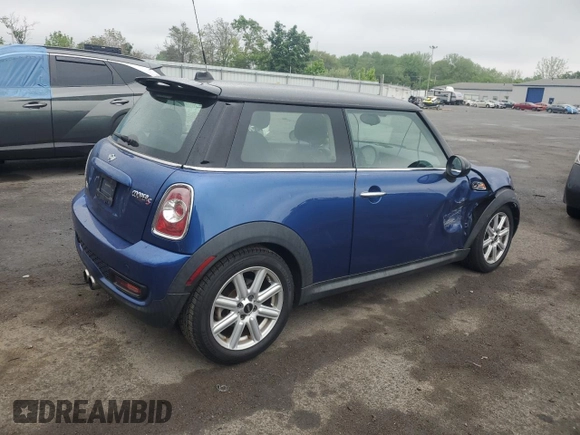 2013 MINI Hardtop S with VIN WMWSV3C55DT387777, listed as a Copart auction lot 56495215 with 53,033 mi miles and Salvage title. Bid and sale history available at DreamBid. Image 3.