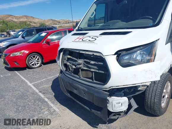 2019 Ford Transit with VIN 1FTYR2CM3KKA87418, listed as a IAAI auction lot 42078907 with 78,075 mi miles. Bid and sale history available at carsss.com. Image 6.