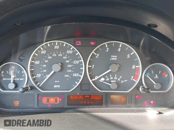 2003 BMW 3 Series 330Ci with VIN WBABN534X3PH03302, listed as a IAAI auction lot 41355981 with 169,595 mi miles and . Bid and sale history available at carsss.com. Image 7.