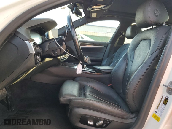 2020 BMW 5 Series 540i с VIN WBAJS1C03LWW73170, выставлен на аукционе Copart как лот 86698914 с пробегом 120 807 миль миль и На запчасти • Non repairable. История ставок и продаж доступна на DreamBid. Изображение 7.