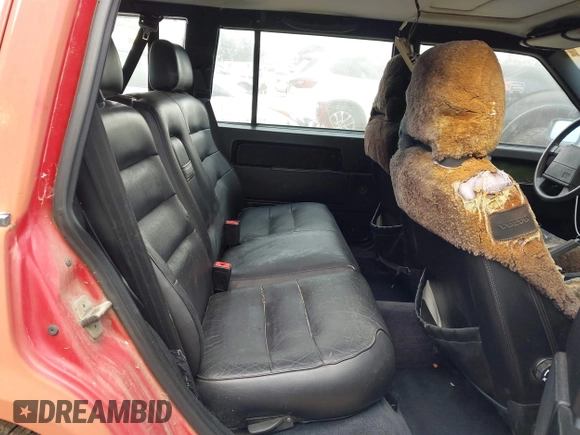 1989 Volvo 740 z VIN YV1FA8757K2215822, wystawiony jako IAAI lot #42117235 z przebiegiem 194 043 mil mil oraz . Historia ofert i sprzedaży dostępna na DreamBid. Obrazek 8.