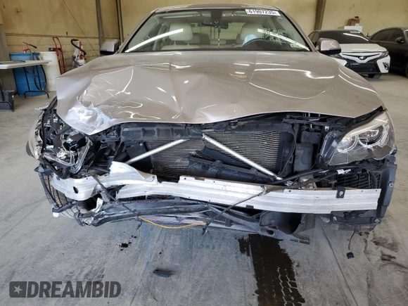2016 BMW 5 Series 528i with VIN WBA5A5C54GD529359, listed as a Copart auction lot 61907235 with 111,621 mi miles and Salvage title. Bid and sale history available at DreamBid. Image 5.
