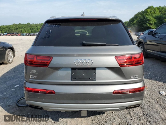 2017 Audi Q7 Premium Plus with VIN WA1LAAF76HD033118, listed as a Copart auction lot 66484325 with 155,037 mi miles and Clean title. Bid and sale history available at DreamBid. Image 6.