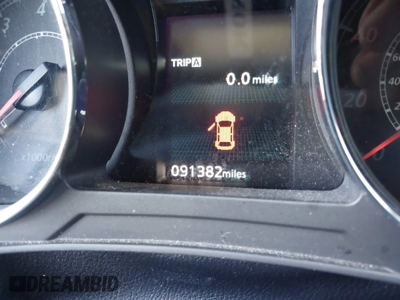 2020 Mitsubishi Outlander Sport SE 2.0 with VIN JA4AP4AU6LU028417, listed as a IAAI auction lot 41670593 with 91,382 mi miles. Bid and sale history available at carsss.com. Image 7.
