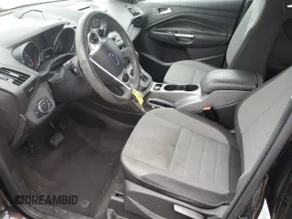 2013 Ford Escape SE z VIN 1FMCU0GX4DUB09012, wystawiony jako Copart lot #79725264 z przebiegiem 128 210 mil mil oraz Szkoda całkowita • Salvage title. Historia ofert i sprzedaży dostępna na DreamBid. Obrazek 7.