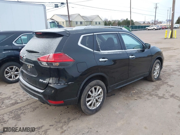 2017 Nissan Rogue SL with VIN JN8AT2MV3HW007874, listed as a IAAI auction lot 41879813 with 198,323 mi miles. Bid and sale history available at carsss.com. Image 4.