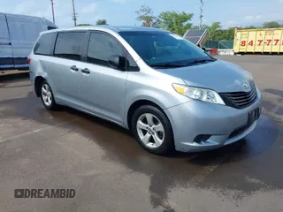2016 Toyota Sienna L с VIN 5TDZK3DC8GS691146, выставлен на аукционе IAAI как лот 41510565 с пробегом 123 386 миль миль и . История ставок и продаж доступна на DreamBid. Изображение 1.