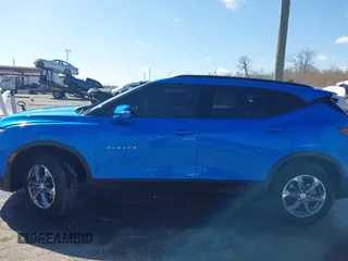 2024 Chevrolet Blazer LT с VIN 3GNKBDR46RS205478, выставлен на аукционе IAAI как лот 41664128 с пробегом 15 630 миль миль и . История ставок и продаж доступна на DreamBid. Изображение 14.