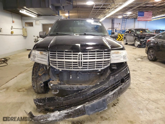 2007 Lincoln Navigator with VIN 5LMFU28507LJ17895, listed as a Copart auction lot 45934595 with 235,034 mi miles and Salvage Title. Bid and sale history available at carsss.com. Image 5.