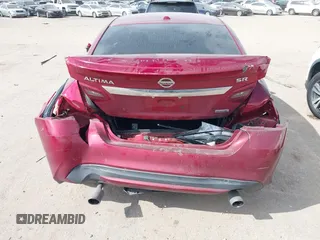 2018 Nissan Altima SV with VIN 1N4AL3AP0JC137065, listed as a IAAI auction lot 41513317 with 49,908 mi miles and . Bid and sale history available at carsss.com. Image 17.